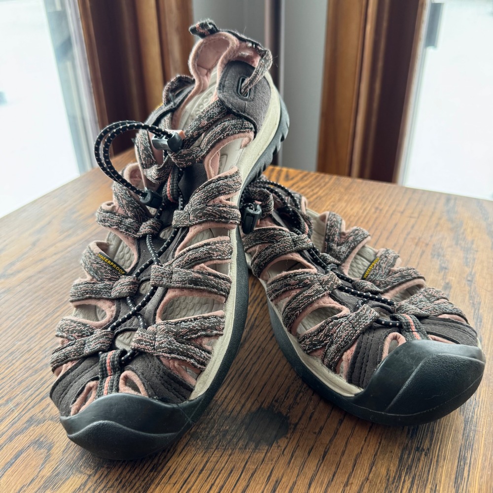 KEEN Waterproof Hiking Sandals Women Size 10 Closed Toe Trail Sport Comfort